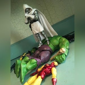 Marvel legends Dr.Doom action figure